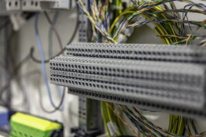 Read more about the article Structured Cabling in Dubai: Costs, Benefits & Mistakes to Avoid